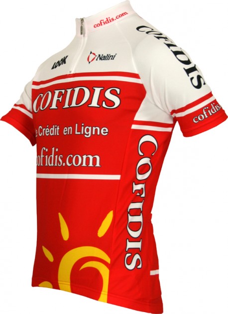 Dres s krátkym rukávom