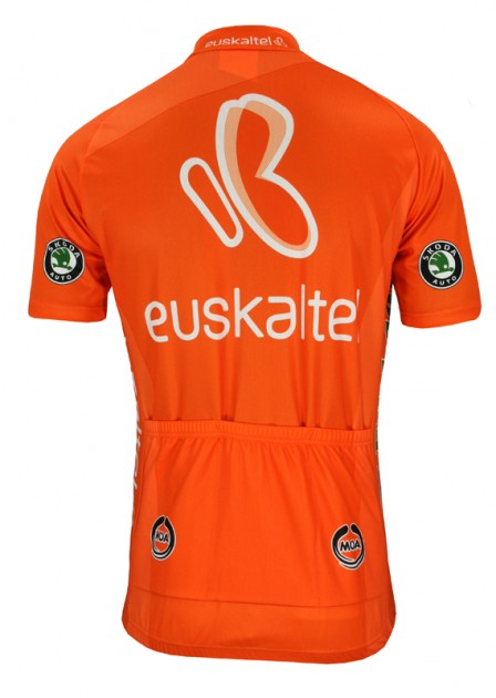 Dres s krátkym rukávom